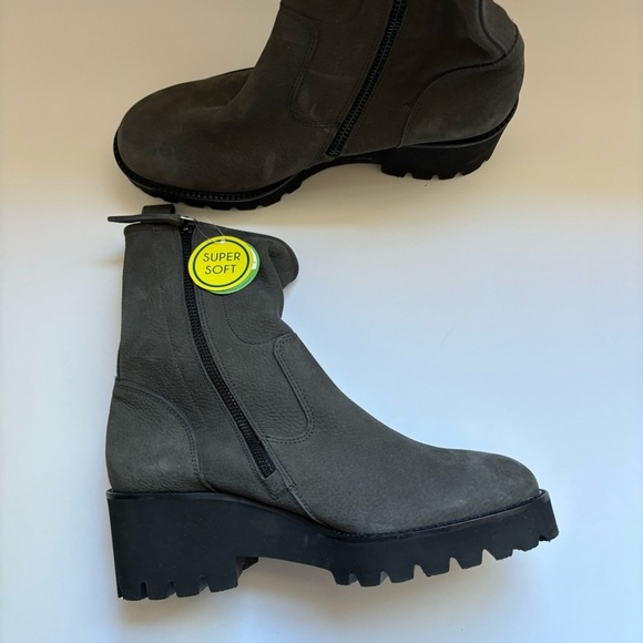 Paul Green NEWBURY Suede Wedge Boots IRON PLATFORM CHUNKY Sz 5.5/ US8 - Picture 3 of 9